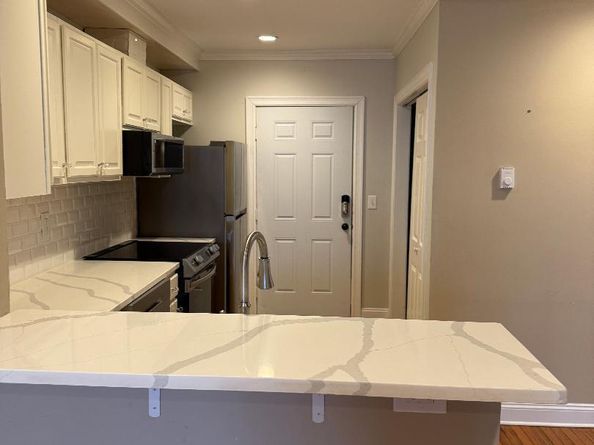 1 Beaver Brook Road 29, Danbury CT 06810