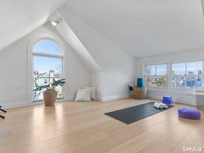 22 Ensign Road, Norwalk CT 06853