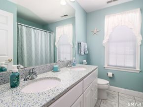 3 Spring Ridge Court 3, Danbury CT 06811