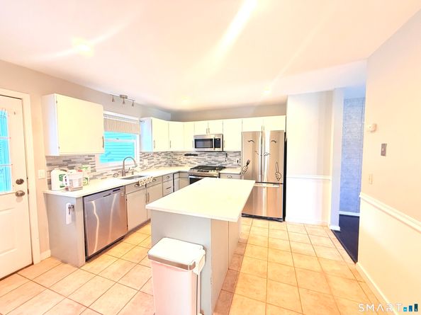 4 Hill Court B, Norwalk CT 06850