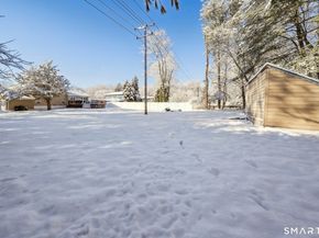 10 Algonquin Road, Norwalk CT 06851