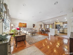 10 Algonquin Road, Norwalk CT 06851