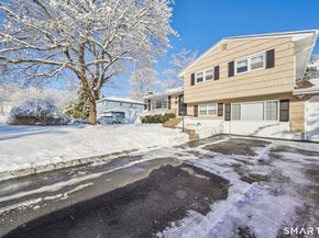 10 Algonquin Road, Norwalk CT 06851