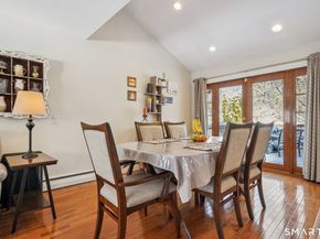 10 Algonquin Road, Norwalk CT 06851