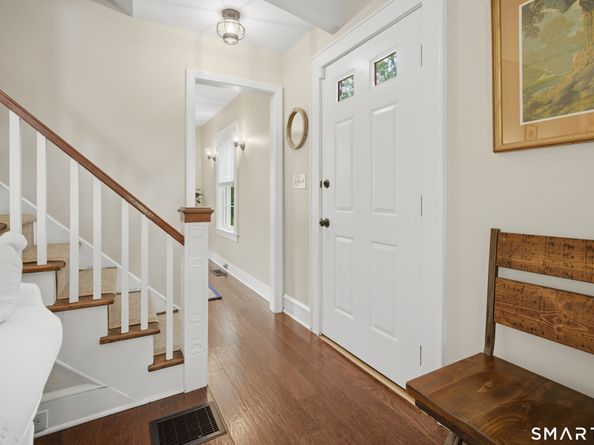 209 Merwins Lane, Fairfield CT 06824