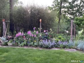 31 Splitrock Road, Norwalk CT 06854