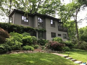 31 Splitrock Road, Norwalk CT 06854