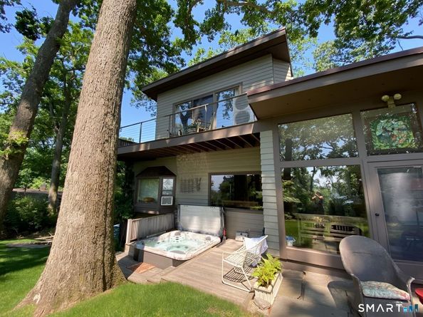 31 Splitrock Road, Norwalk CT 06854