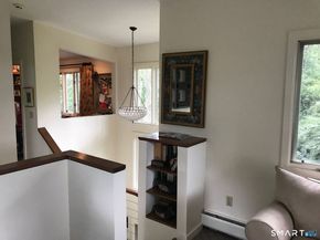 31 Splitrock Road, Norwalk CT 06854