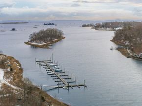 31 Splitrock Road, Norwalk CT 06854