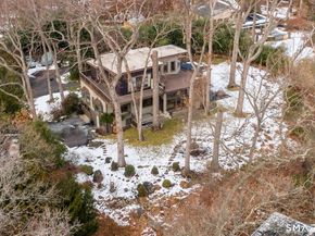 31 Splitrock Road, Norwalk CT 06854
