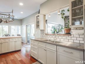 31 Splitrock Road, Norwalk CT 06854