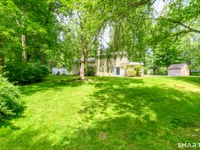 1 Little John Lane, Stamford CT 06907
