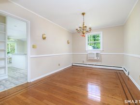 1 Little John Lane, Stamford CT 06907