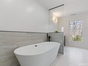 14 Windermere Lane, Stamford CT 06902