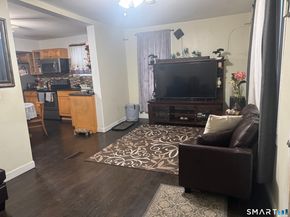 153 Marigold Avenue, Bridgeport CT 06606