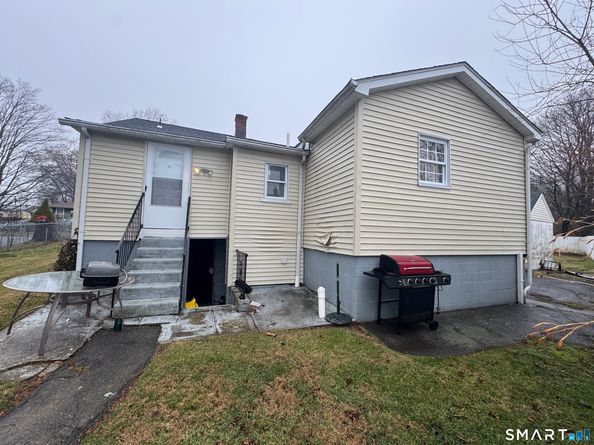 153 Marigold Avenue, Bridgeport CT 06606
