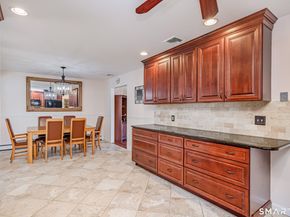 7 Bittersweet Drive, Danbury CT 06811