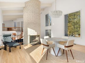 2177 Cross Highway, Fairfield CT 06824