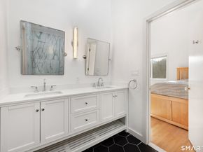 2177 Cross Highway, Fairfield CT 06824