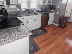 660 W Jackson Avenue, Bridgeport CT 06604