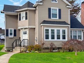 660 W Jackson Avenue, Bridgeport CT 06604