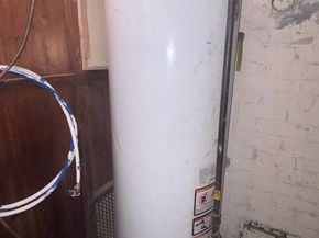 660 W Jackson Avenue, Bridgeport CT 06604