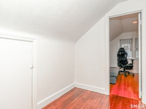 74 Hollywood Avenue, Bridgeport CT 06606