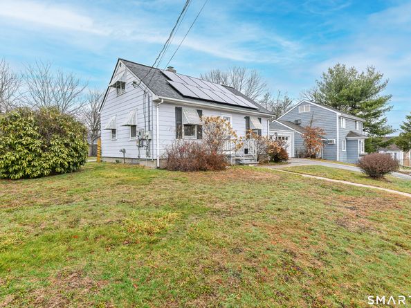 74 Hollywood Avenue, Bridgeport CT 06606