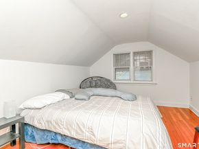 74 Hollywood Avenue, Bridgeport CT 06606