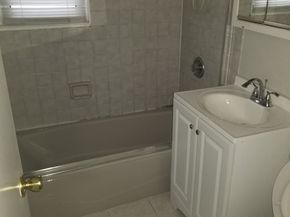 239 Cherry Hill Drive 1A, Bridgeport CT 06606