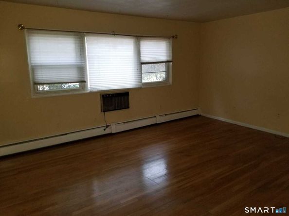 239 Cherry Hill Drive 1A, Bridgeport CT 06606