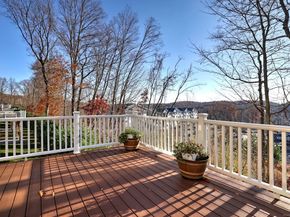 126 Wells View Road 126, Shelton CT 06484