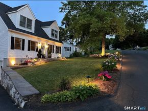 15 Berkshire Drive, Brookfield CT 06804