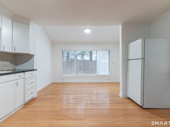 252 Melville Drive, Fairfield CT 06825