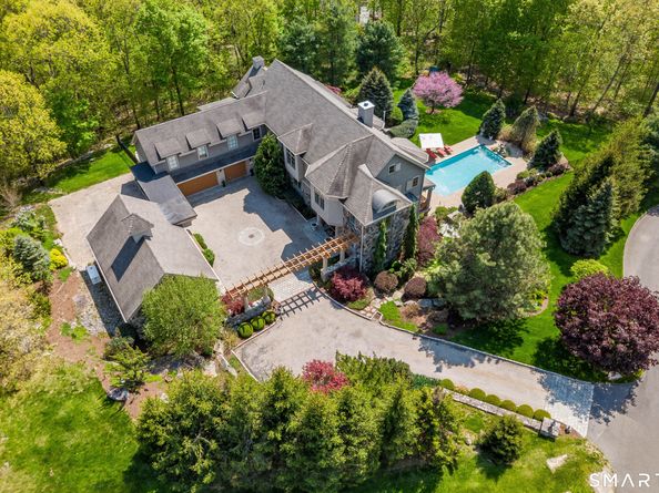 49 Middle River Road, Danbury CT 06811