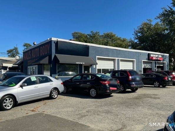 Undisclosed Address #24167723, Bridgeport CT 06605