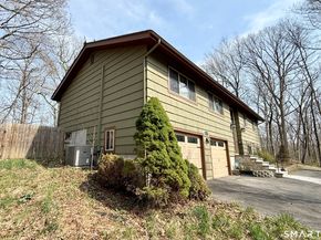 103 Haviland Drive, Trumbull CT 06611