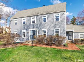7 Lafayette Drive, Trumbull CT 06611