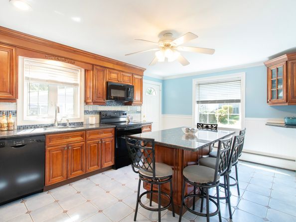 195 Lobdell Drive, Stratford CT 06614