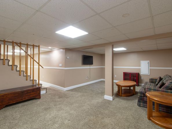 195 Lobdell Drive, Stratford CT 06614