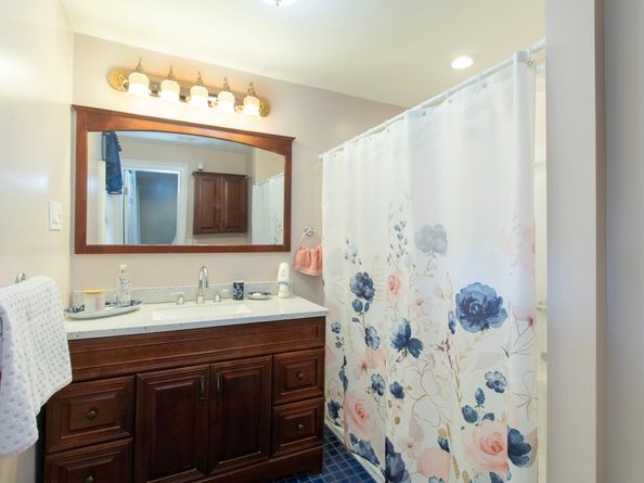 195 Lobdell Drive, Stratford CT 06614