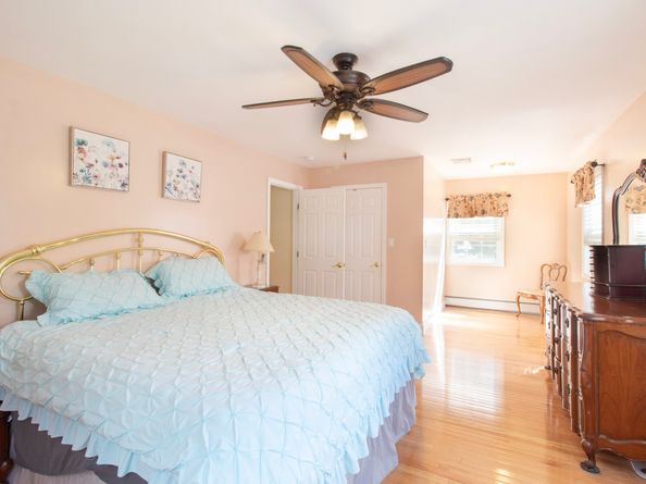 195 Lobdell Drive, Stratford CT 06614