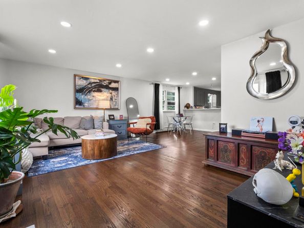 123 Summerfield Avenue, Bridgeport CT 06610