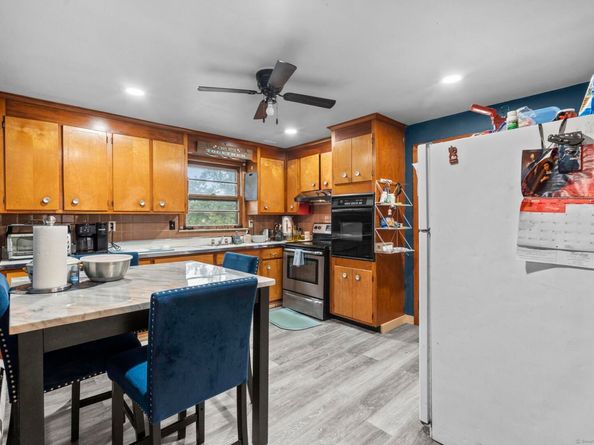123 Summerfield Avenue, Bridgeport CT 06610