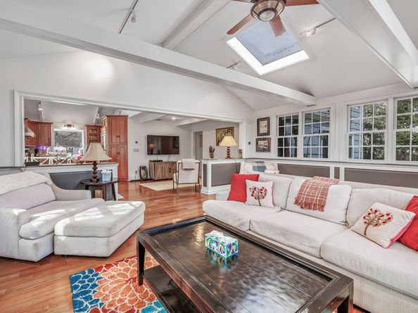 34 Regency Drive, Norwalk CT 06851