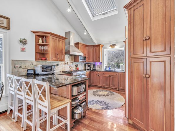 34 Regency Drive, Norwalk CT 06851