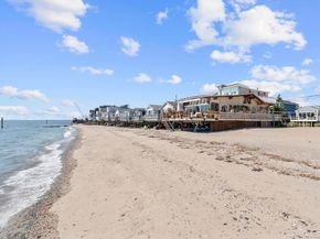 16 Shoreline Drive 16, Stratford CT 06615