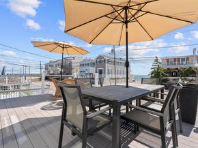 16 Shoreline Drive 16, Stratford CT 06615