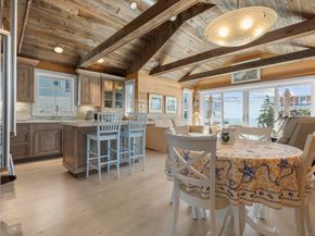 16 Shoreline Drive 16, Stratford CT 06615
